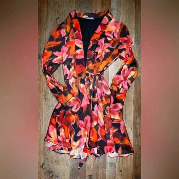 Tart Glenna Poly Satin Dress, Bromeliad Ikat, Size M - Picture 4 of 14